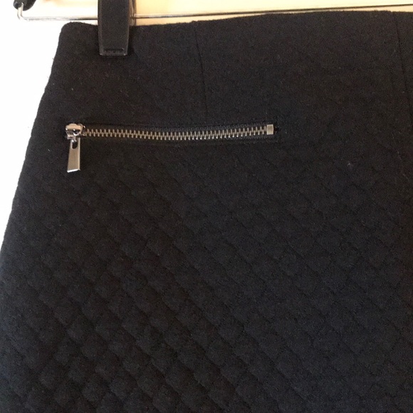 Laundry SKIRT for the Office. - Picture 2 of 5